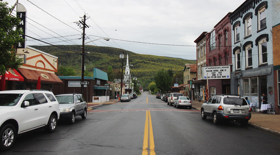 A Scandinavian Chalet in Cragsmoor, NY ESCAPE BROOKLYN