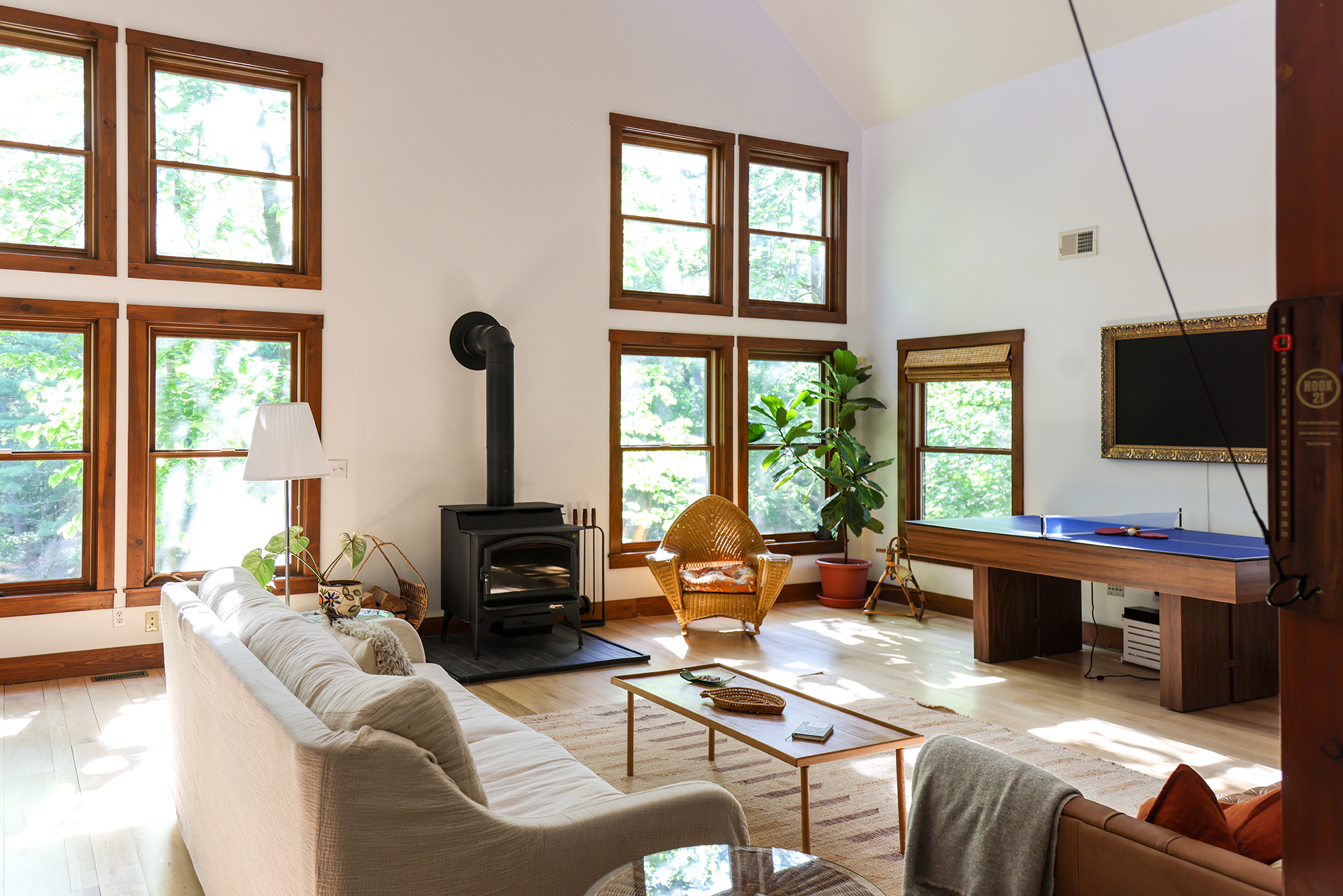 WILDLING LIVING ROOM 4W1A3896_crop